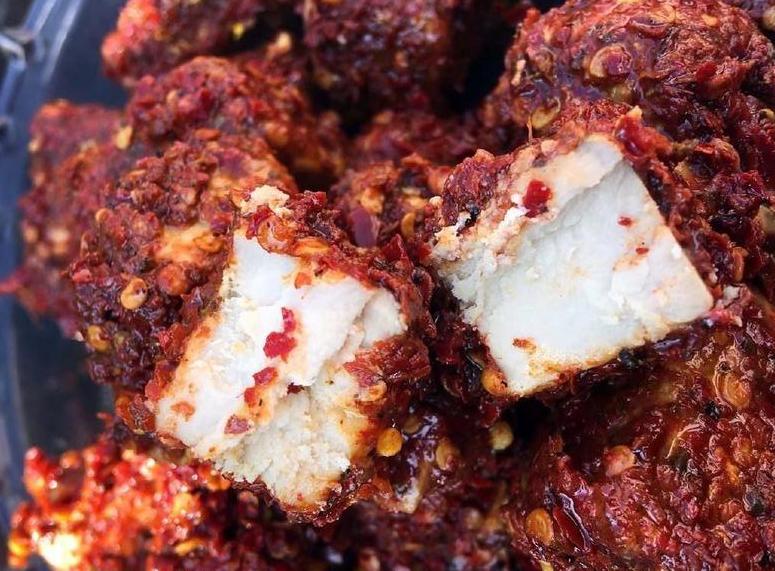 婆婆腌制“霉豆腐”秘方，重点在这几种食材，“起霉快”香咸下饭