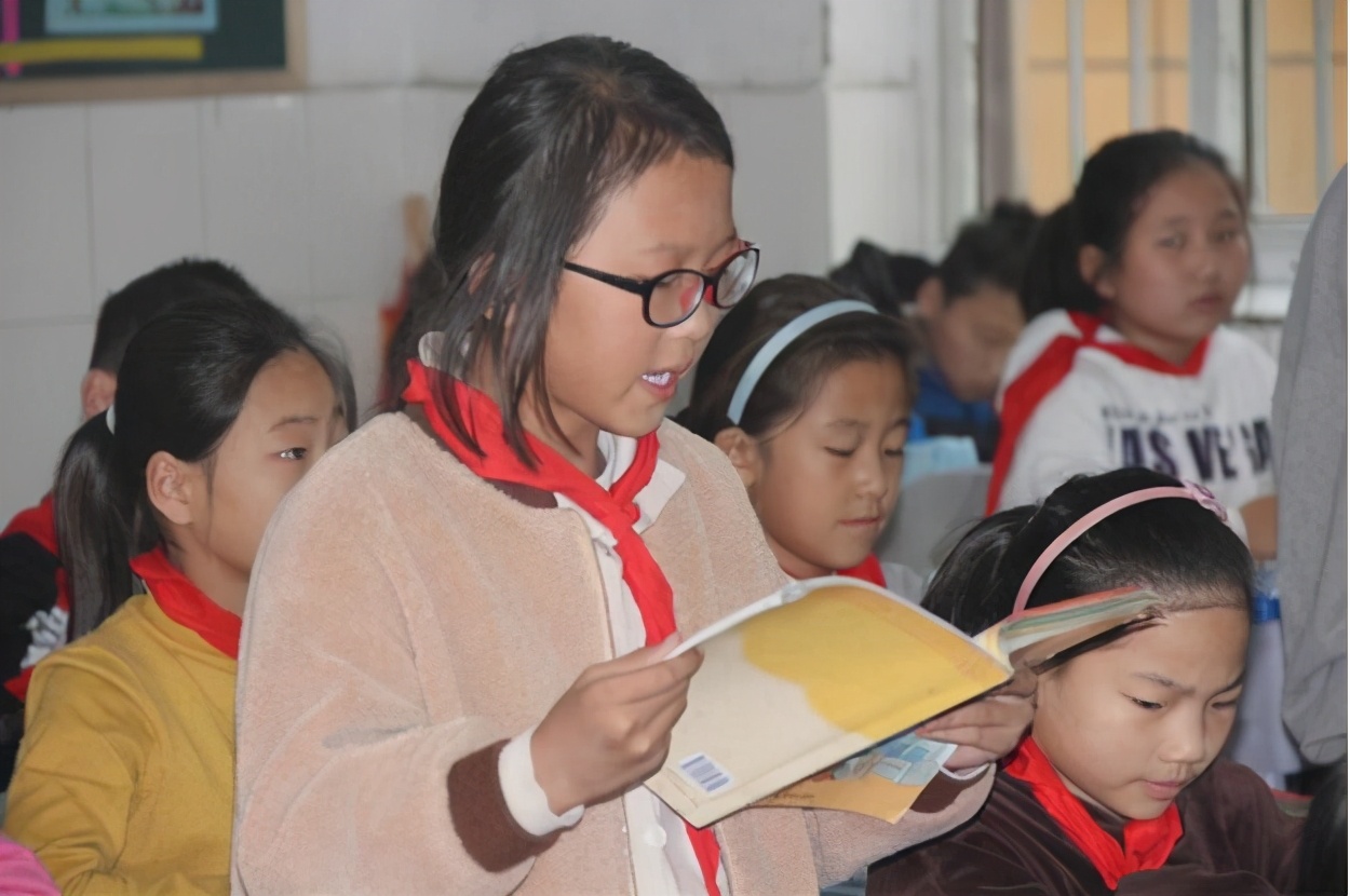 县教师发展中心视导检查曹庙小学教育教学工作