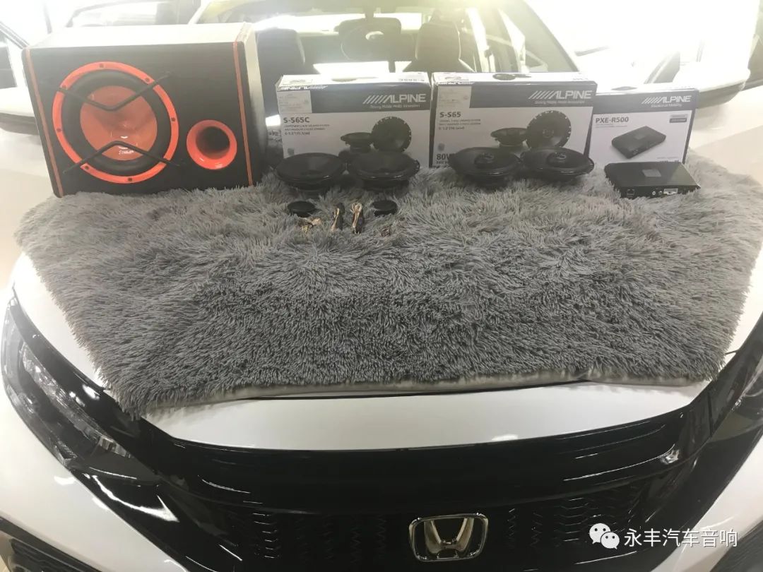 中山十一代思域音响改装,本田思域阿尔派音响