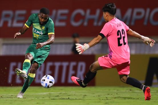 巴坎布享受快乐进球,巴坎布为什么是快乐足球