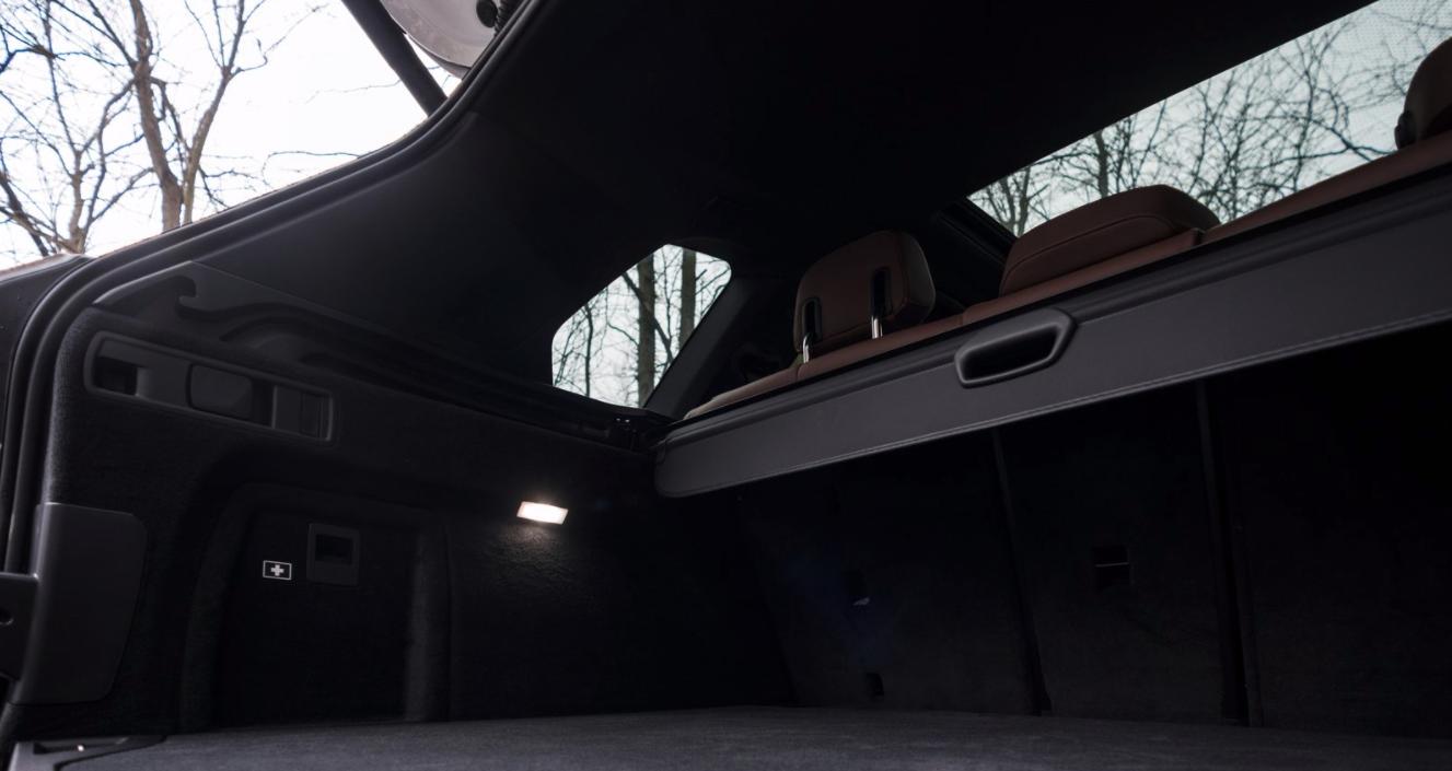 试驾国产宝马x53.0t跑高速,海外宝马x5柴油版冷启动