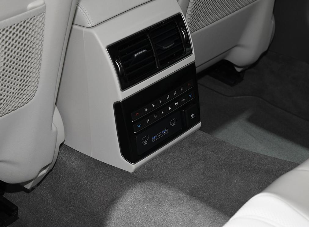 捷豹xflp3000-100加速成绩,捷豹xfl最有性价比的车型