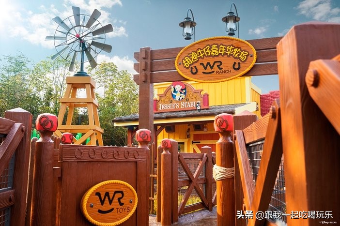 去上海迪士尼平安夜还是圣诞节,圣诞节去上海迪士尼