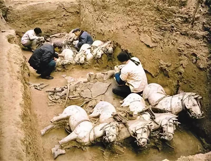 十大国宝青铜器鉴赏值得收藏,143件国宝级青铜