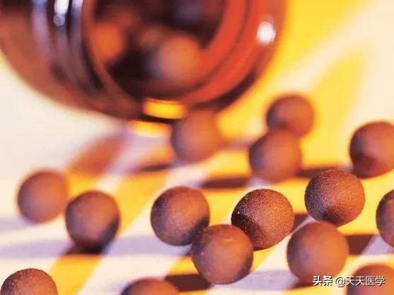 甲状腺功能亢进症用药物治疗,甲状腺亢进吃什么中成药好得快