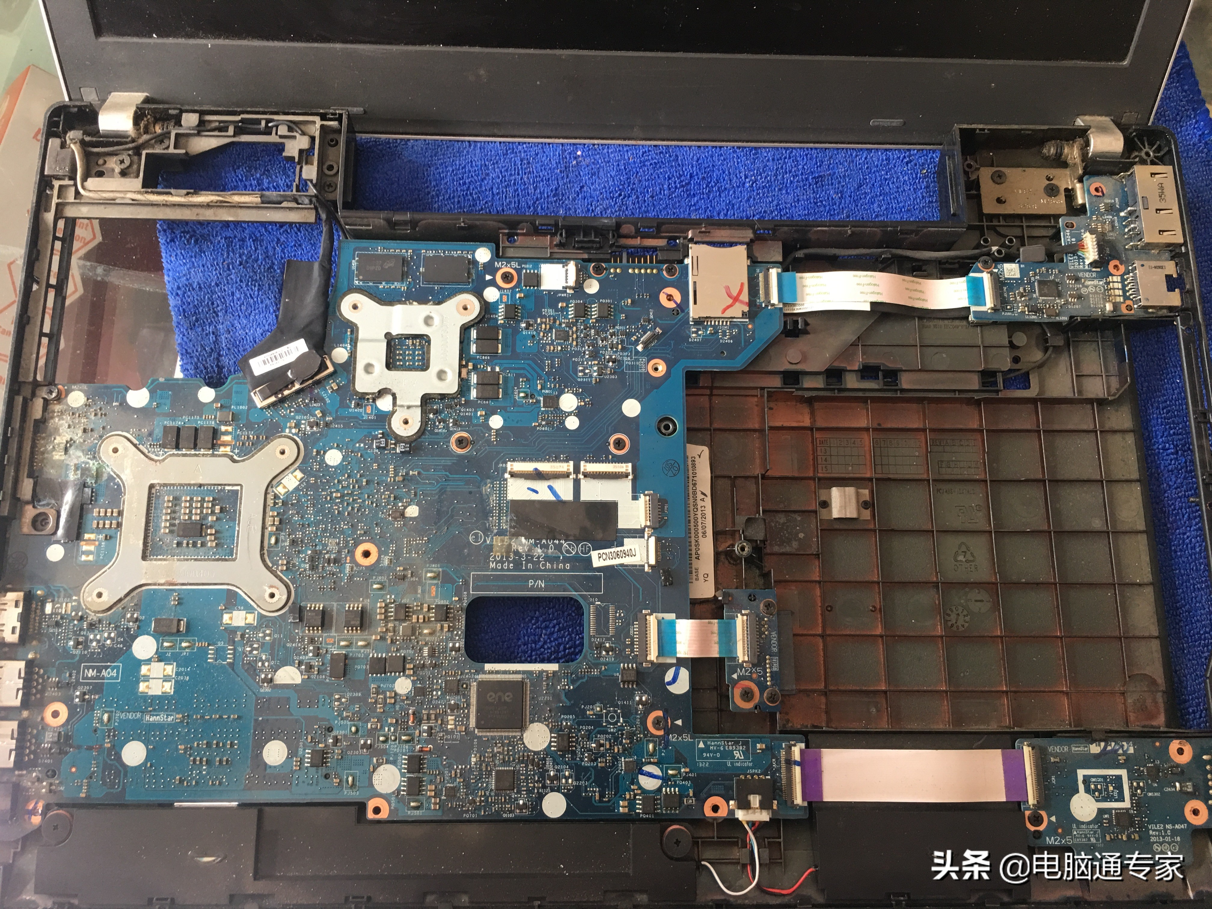 电脑进水了怎么办开机自动修复,电脑不小心进水了维修视频