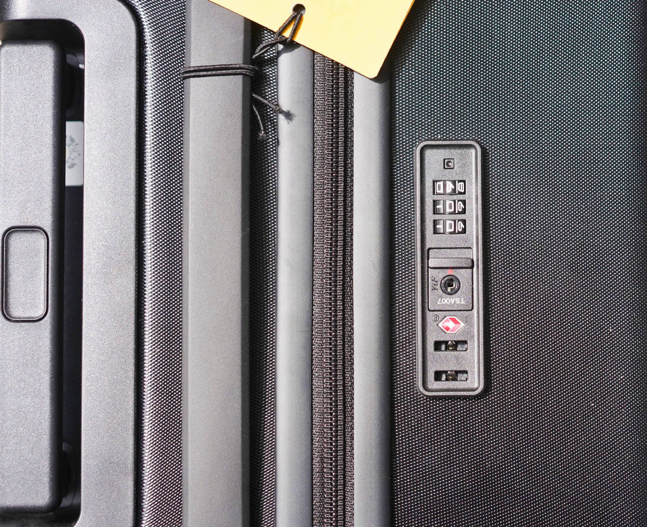 24寸地平线8号行李箱对比20寸评测,地平线8号行李箱24寸能装多少东西