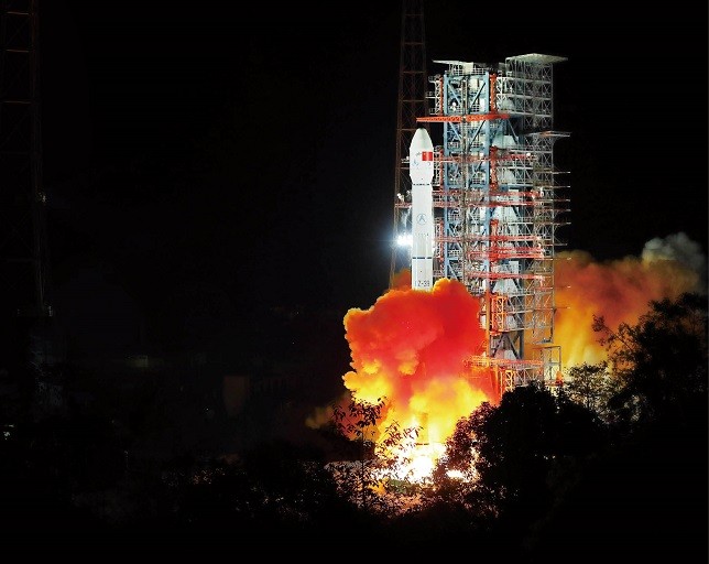 中国科技屹立于世界之巅,中国科技定能走向世界的巅峰