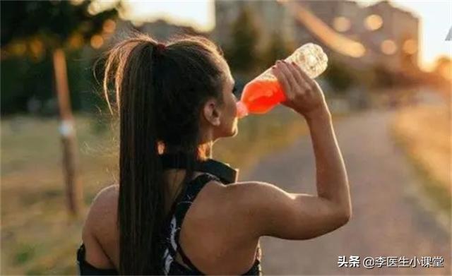 腿抽筋的原因是什么如何防治,腿抽筋是怎么回事怎么预防腿抽筋