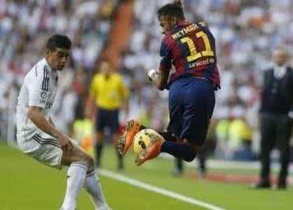 c罗响尾蛇过人,c罗响尾蛇踩单车锦集