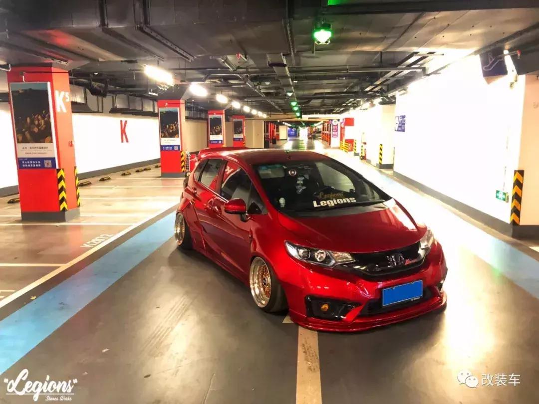 车友把本田超跑GK5改得一身骚气，定制改件更是独一无二！