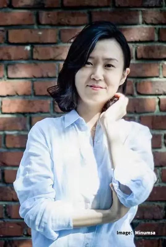 82年生的金智英获奖了吗,82年生的金智英为什么有争议