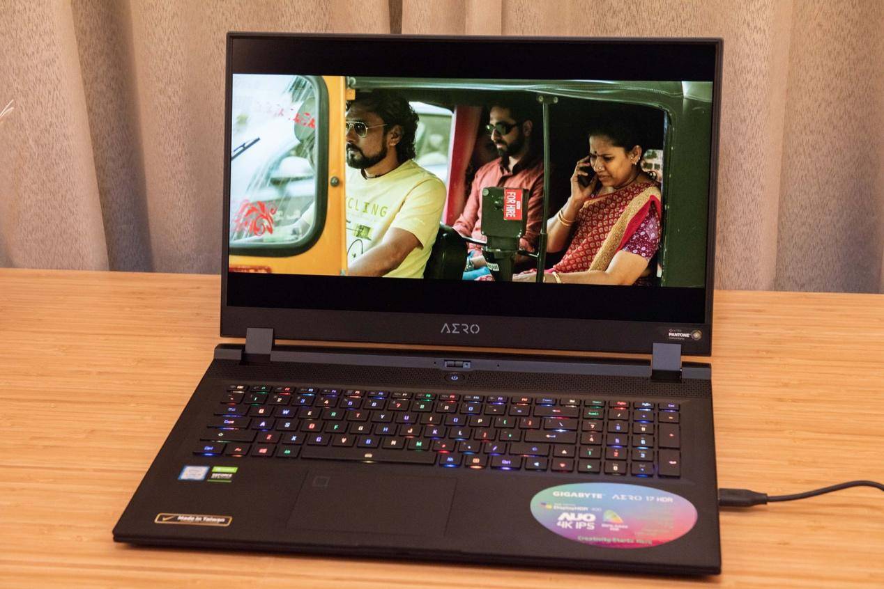 技嘉笔记本aero评测,技嘉aero173060笔记本