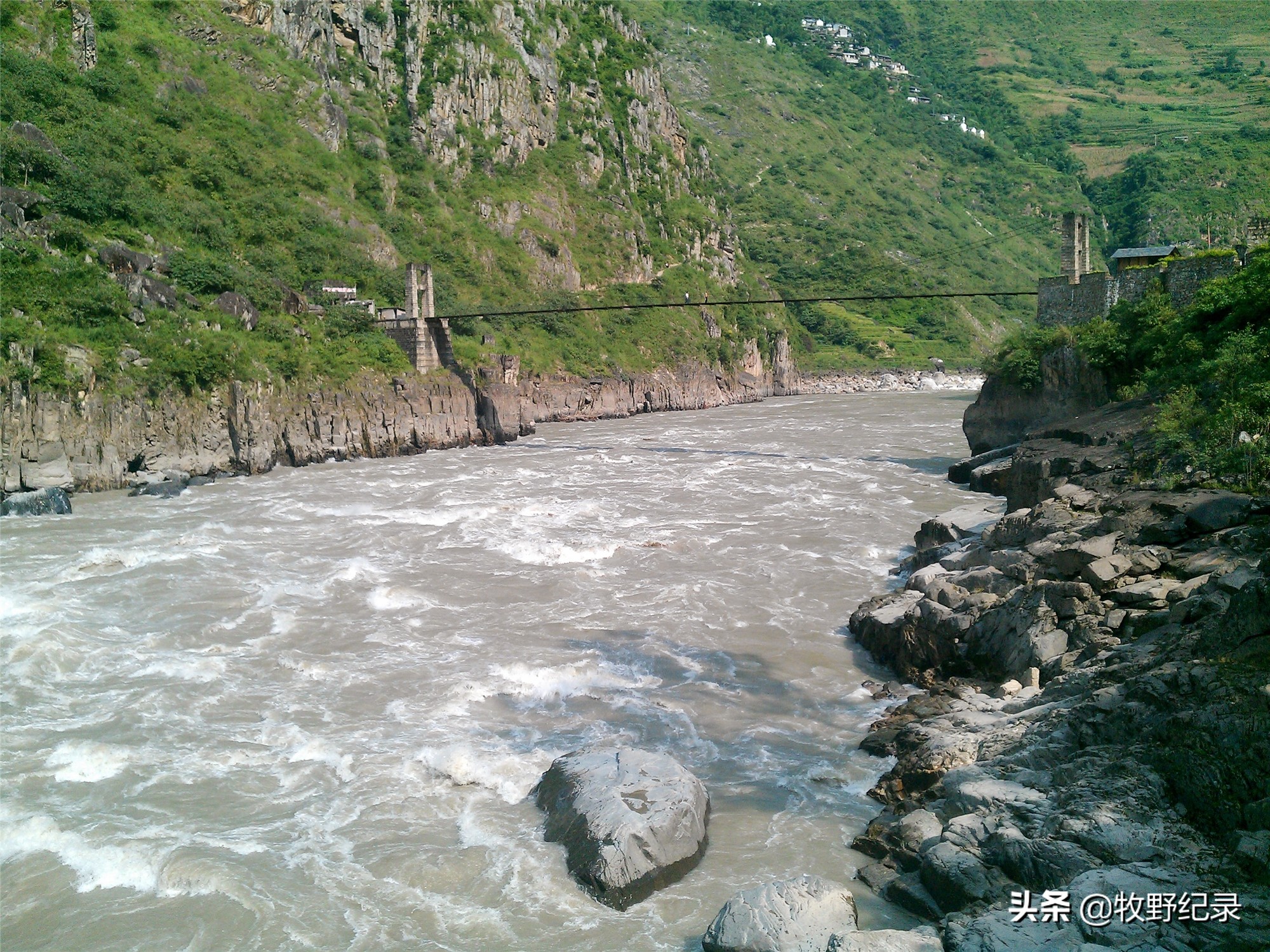 三江并流旅游攻略,怒江三江并流现场