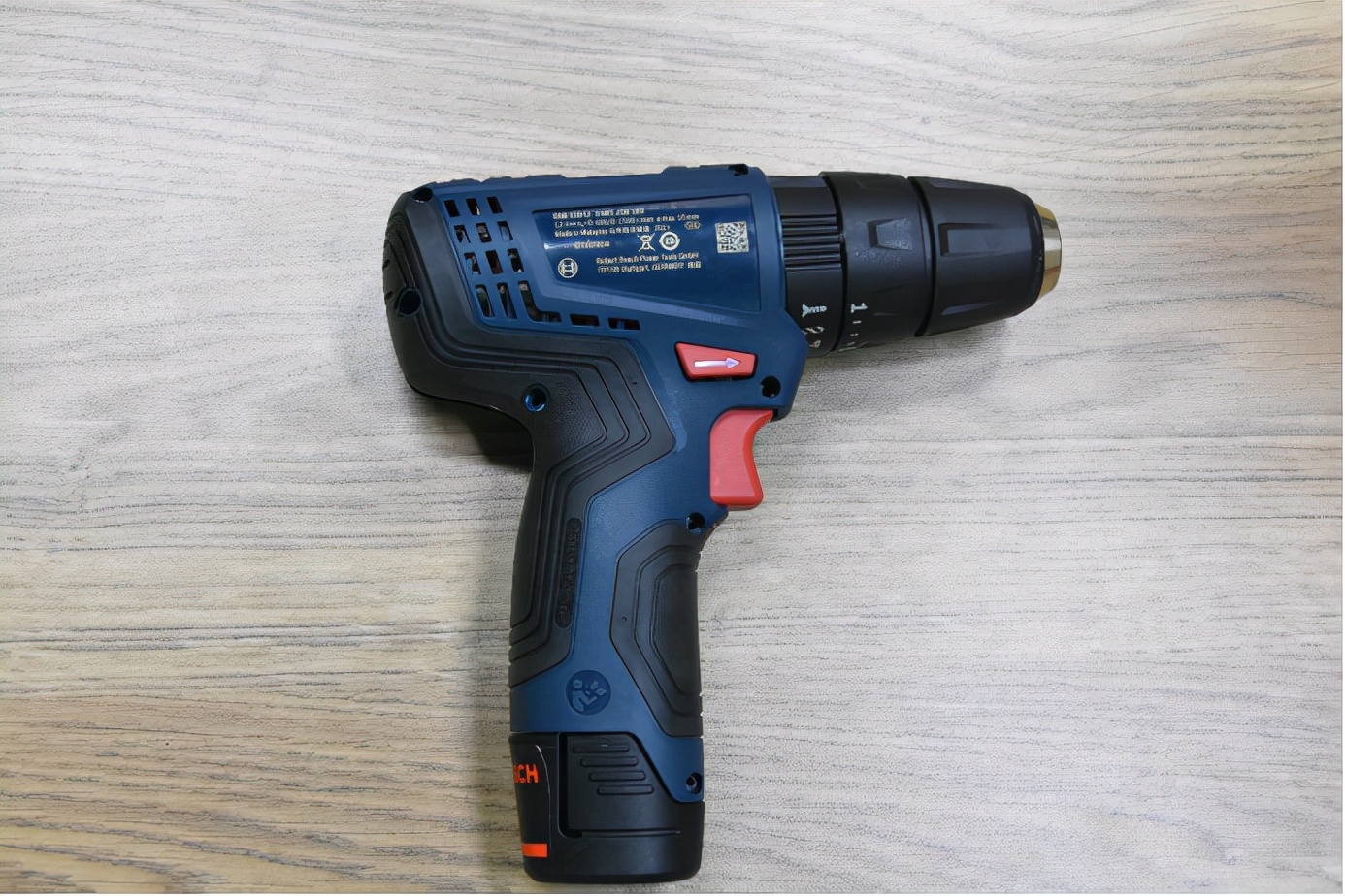 博世手电钻组装,博世手电钻组装视频教程