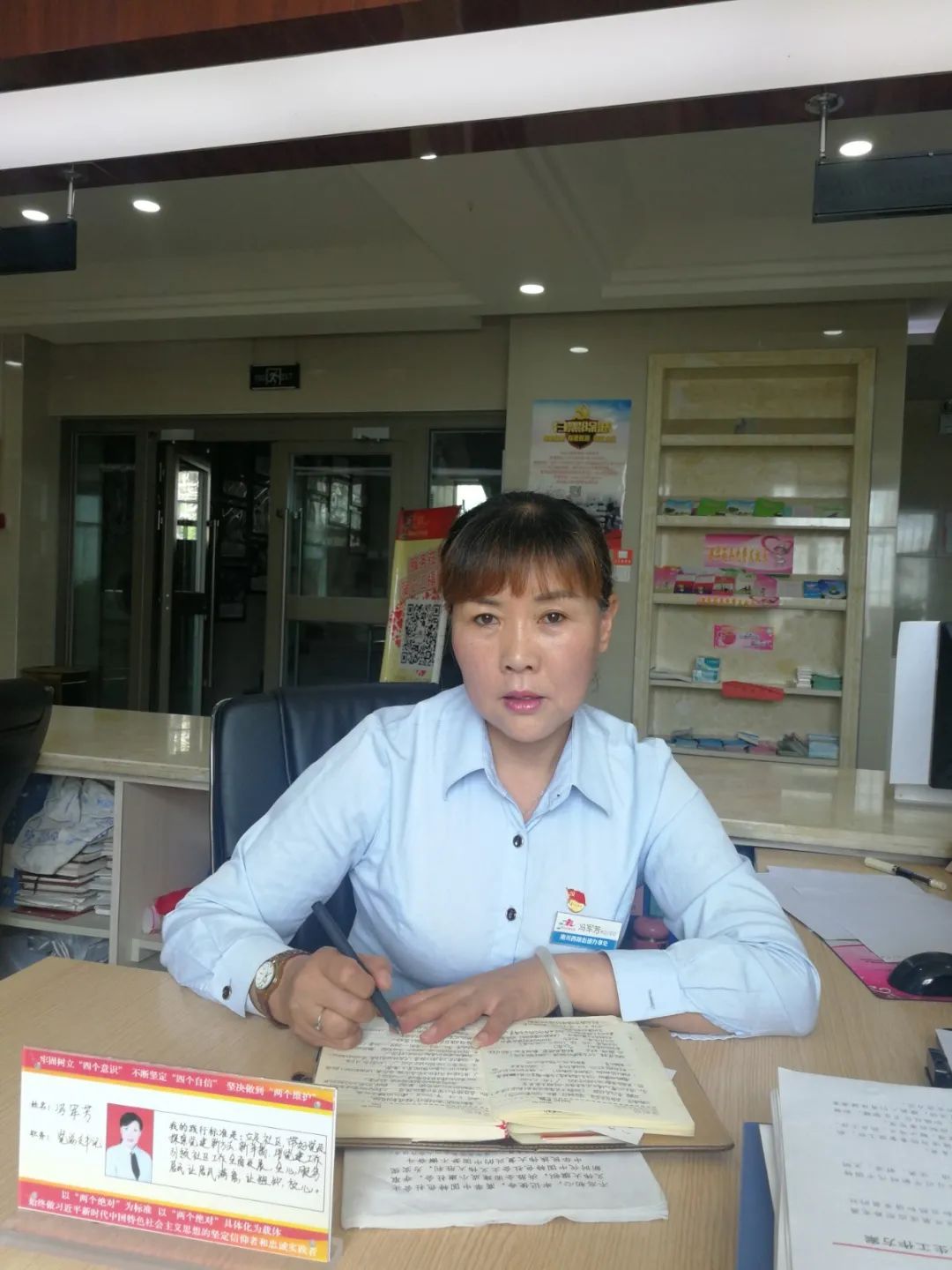 致敬抗疫巾帼英雄,致敬战疫巾帼先锋