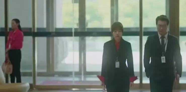 韩剧女主秋季穿搭,韩剧电视剧中女主穿搭