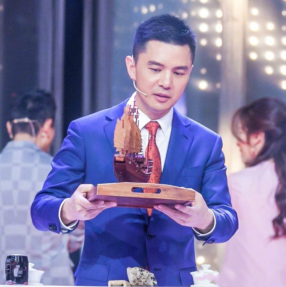 赵普为什么被雪藏,赵普离开央视后现在干什么工作