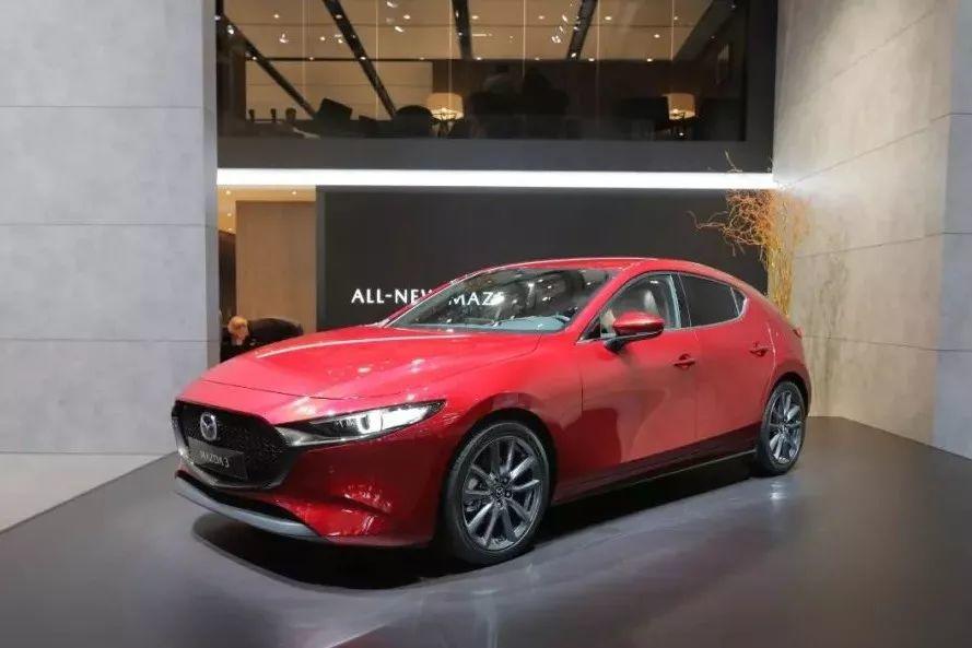 欧洲自驾游感受中国强大 (欧洲自驾游汽车)