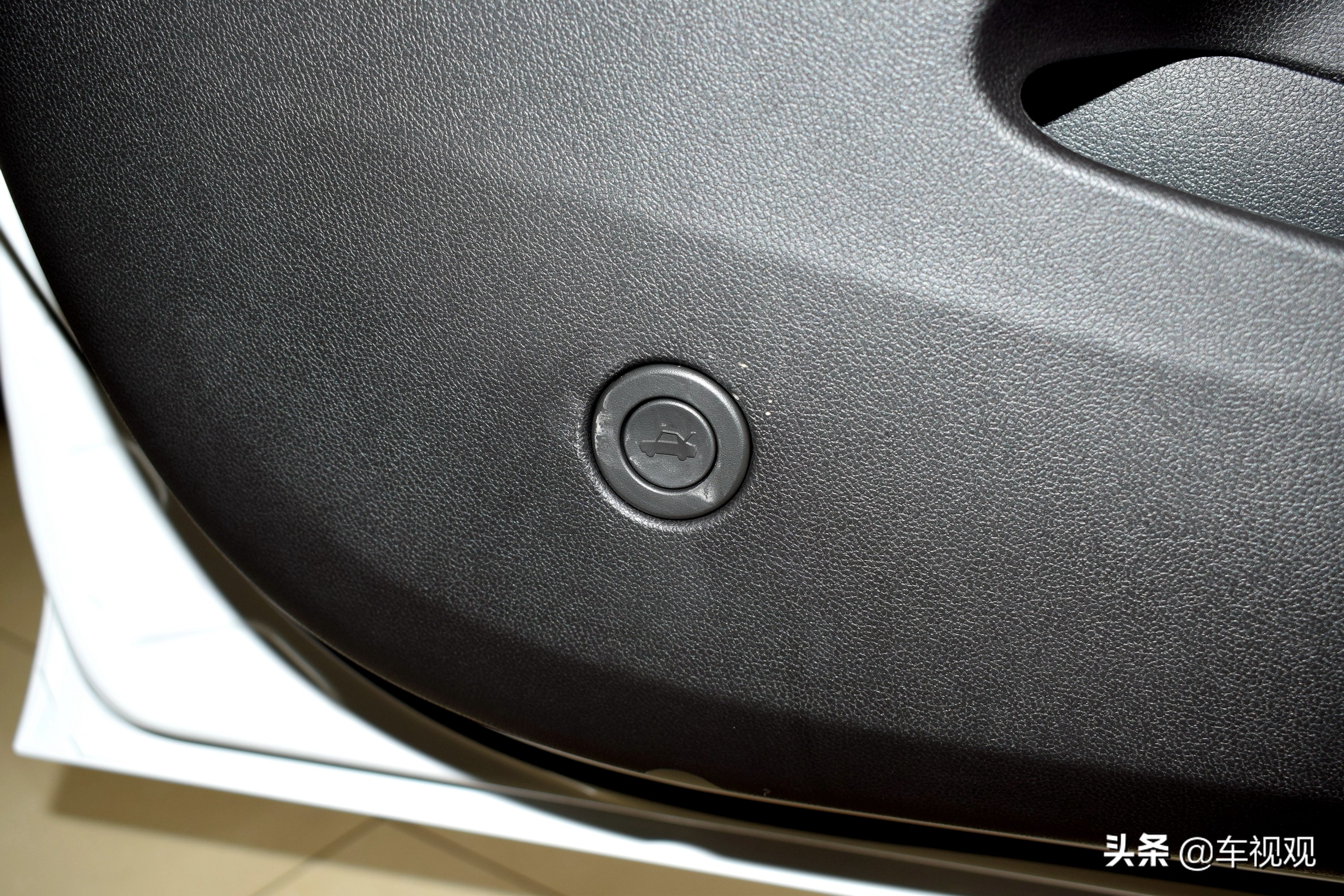 科鲁泽3缸和4缸哪个省油,科鲁泽1.3t跑多少迈省油