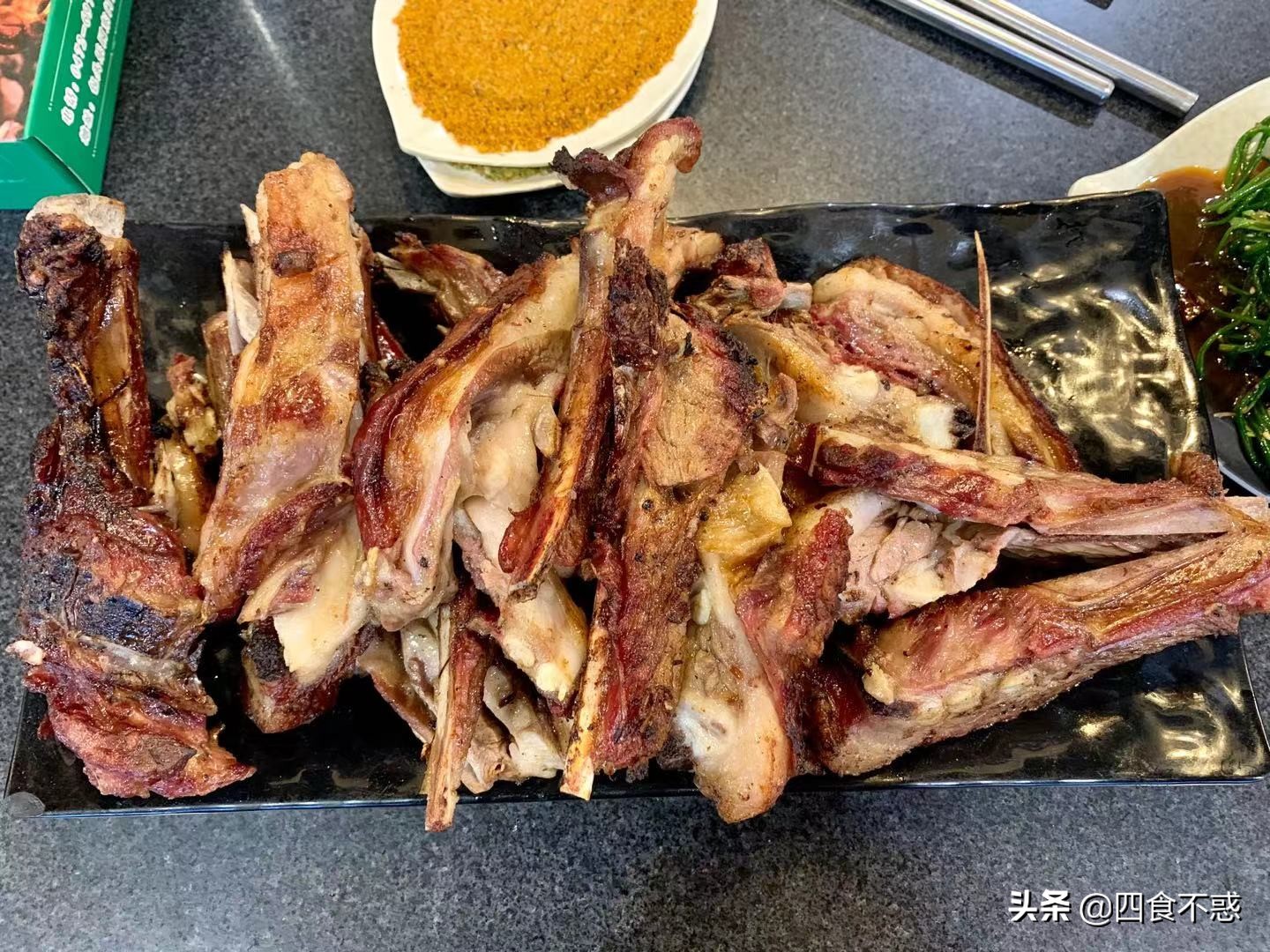 包头，原只想逗留一日，却因一顿羊肉多待一天