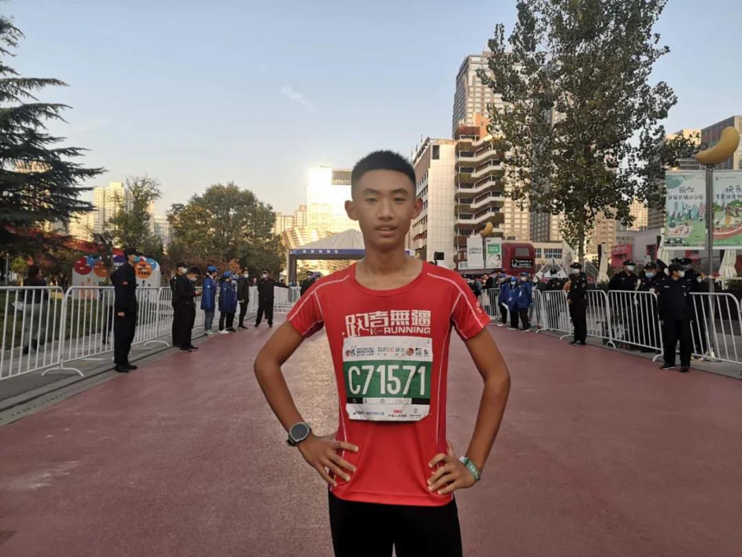 今天你们的朋友圈被刷屏了吗,今天的朋友圈被这几个字霸屏了