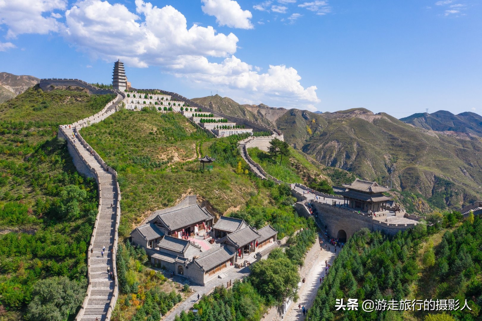 雄关漫道雁门关,雄关漫道真如铁而今今迈步