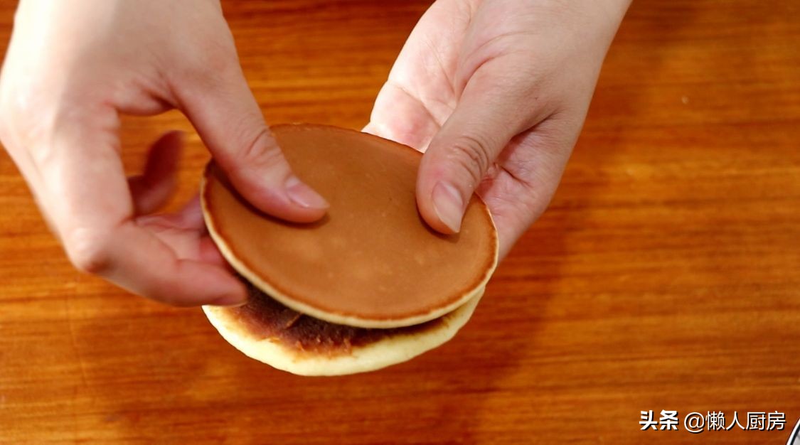 小孩用面粉和鸡蛋怎么做出美食,用鸡蛋和面粉做的美食儿童可以做