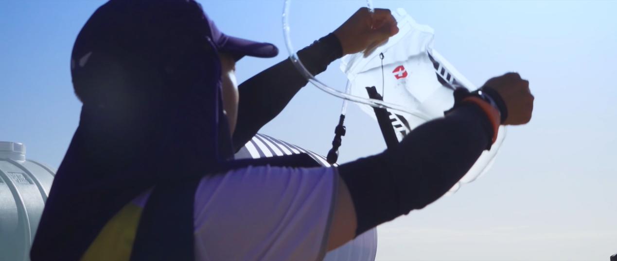 腾格里沙漠穿越,一群不辞辛苦的治沙人