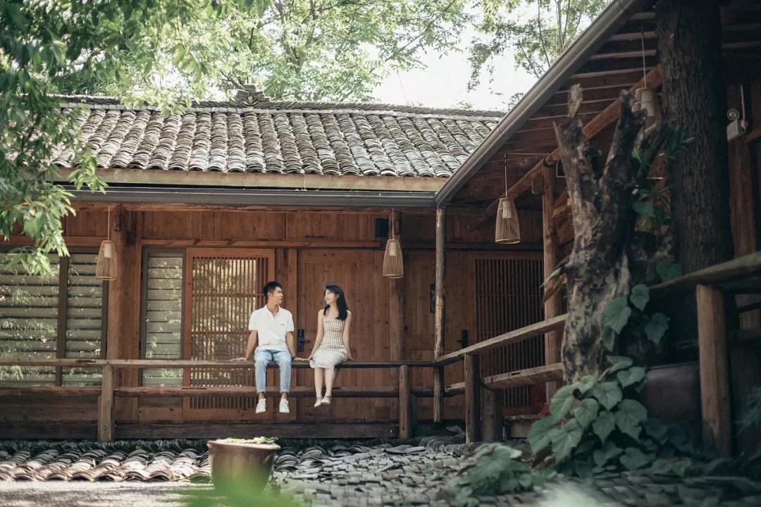 最新成都黄龙溪民宿包吃住一个月,成都周边游山中民宿