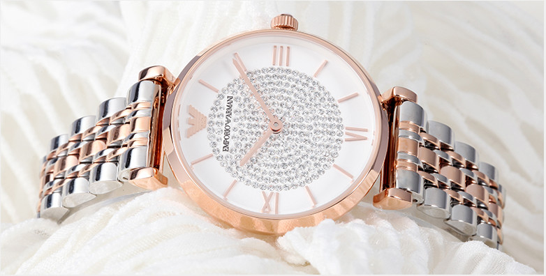 杨祐宁戴的什么表,张钧甯戴的手表