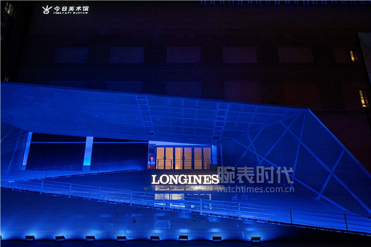 浪琴名匠月相版全自动机械腕表,心有所恃温和坚定