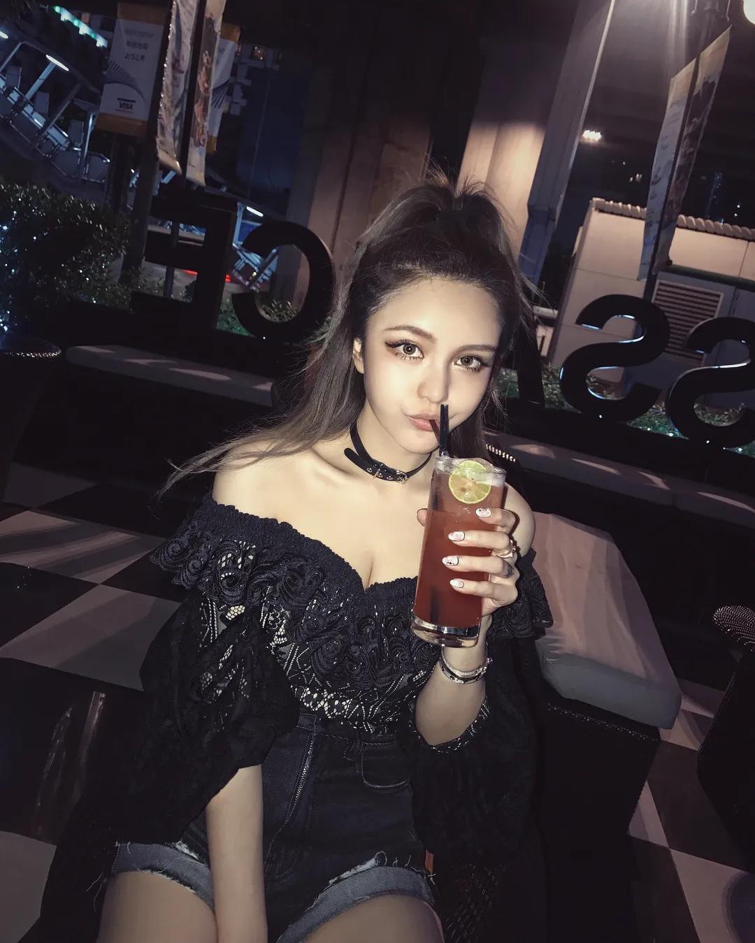 和罗志祥分手7个月后，周扬青终于要出道做女明星了...