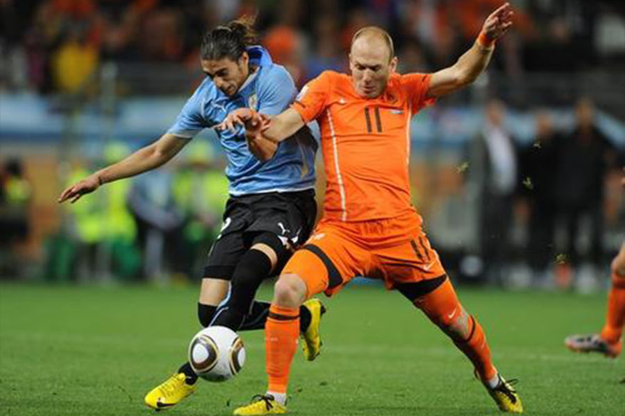 罗本才是真正的小飞侠,小飞侠罗本世界杯首球