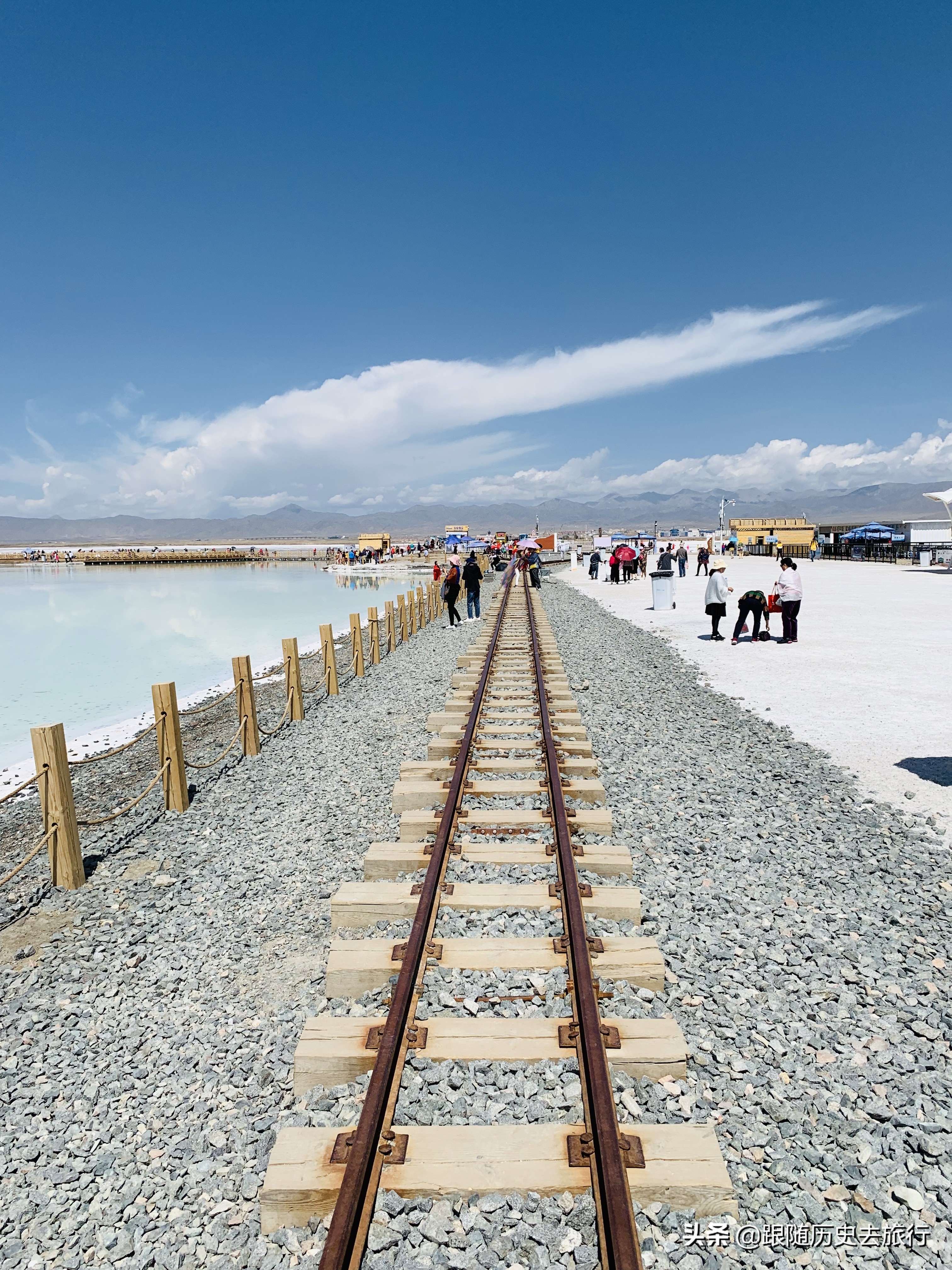 美丽的青海茶卡盐湖我们来了,茶卡盐湖景色好美