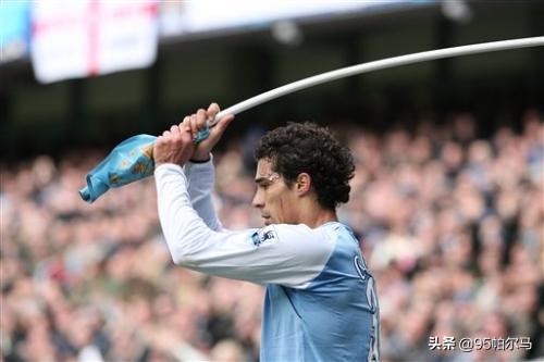 因扎吉评价维埃里,维埃里和因扎吉在巅峰时谁更强