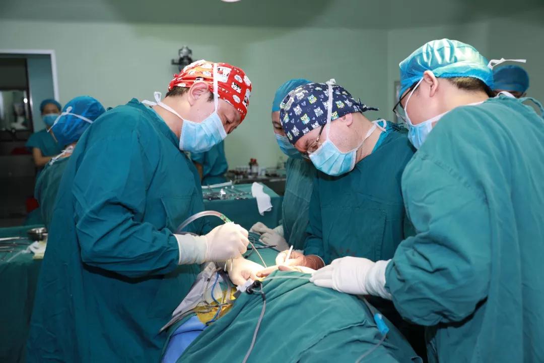 德国脊柱医生,德国脊柱大师