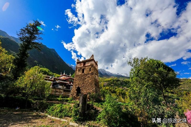 丹巴藏寨是中国最美六大古镇古村之首！但别忘这还是盛产美女之地