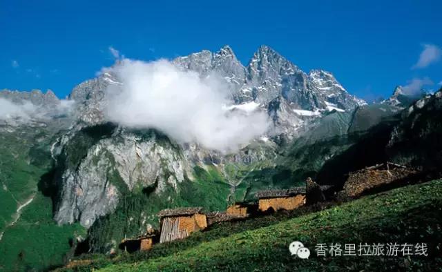 香格里拉除了景点还有好玩的地方,丽江去香格里拉路途中有什么景点