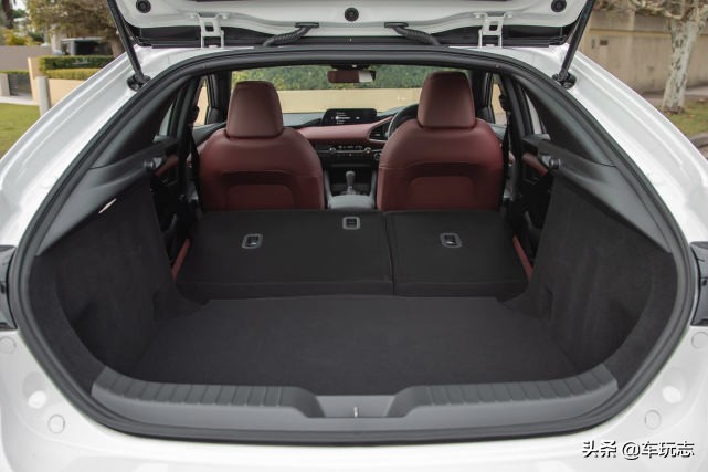 马自达mazda32014款,马自达mazda3星骋2.0手动