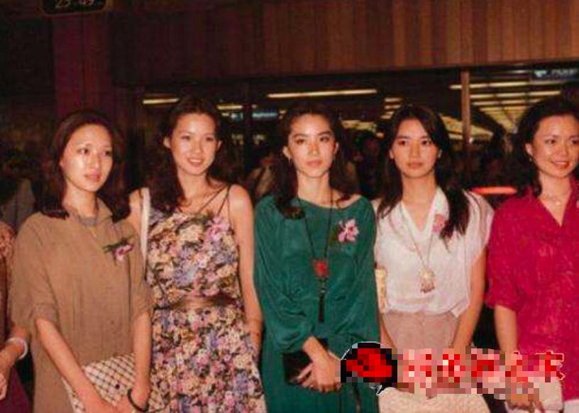 林青霞早年短发照片,林青霞早年穿搭太美了