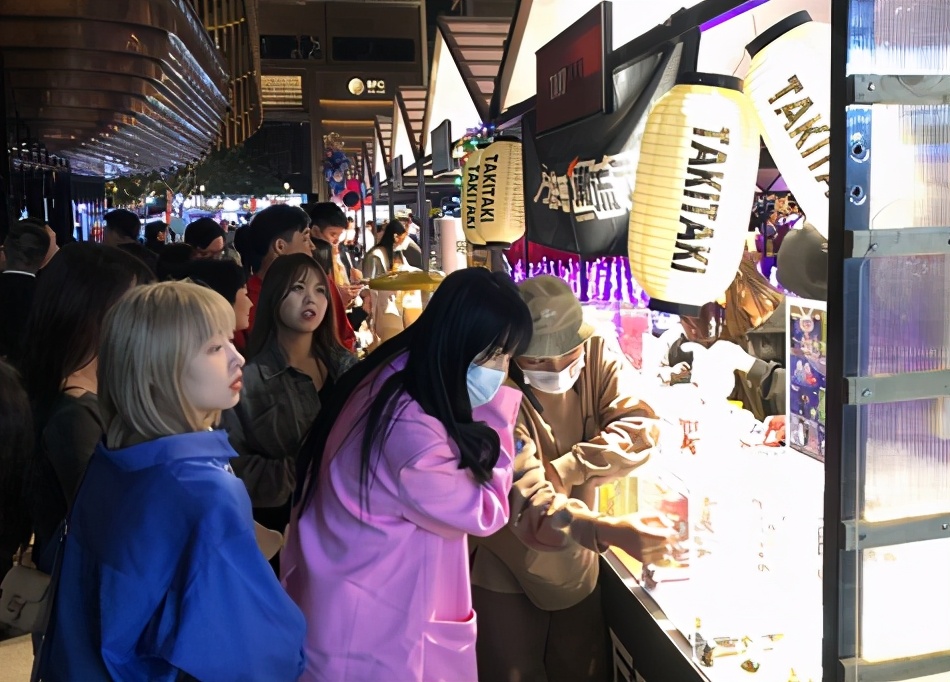 takitaki潮玩,takitaki演出