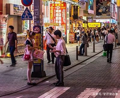 秋叶原女仆咖啡店多少钱,秋叶原女仆咖啡店多吗