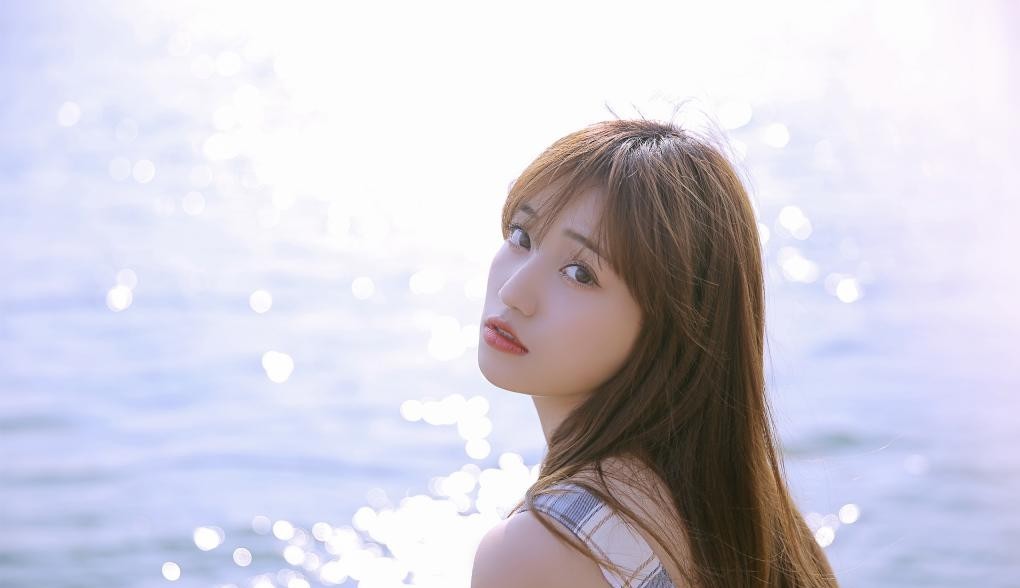 怎么跟第一次认识的女生要微信,怎样跟第一次聊天的女孩子打招呼