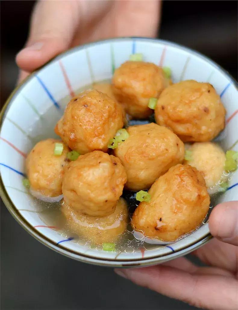 鱼丸里没鱼？虾丸里没虾？蟹丸里没蟹？