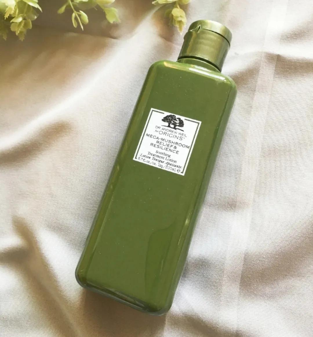 悦薇水乳搭配倩碧黄油 (适合干皮悦木之源菌菇水搭的乳液)