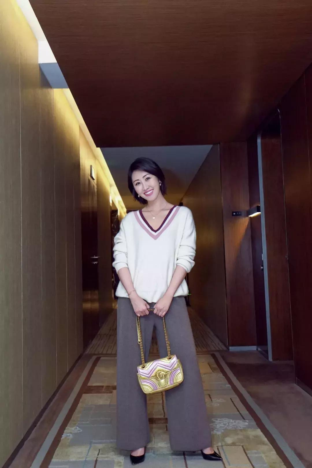 圣诞最流行的包,小众包包推荐圣诞老人