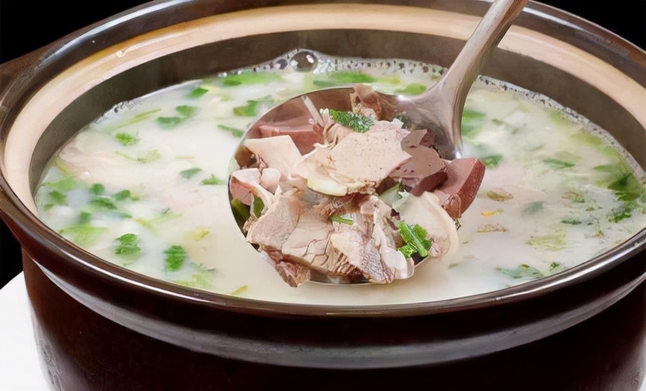 炖羊肉最忌讳放什么调料,炖羊肉切记两不放