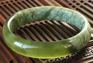 关于了解珠宝入门的书,学习认识珠宝