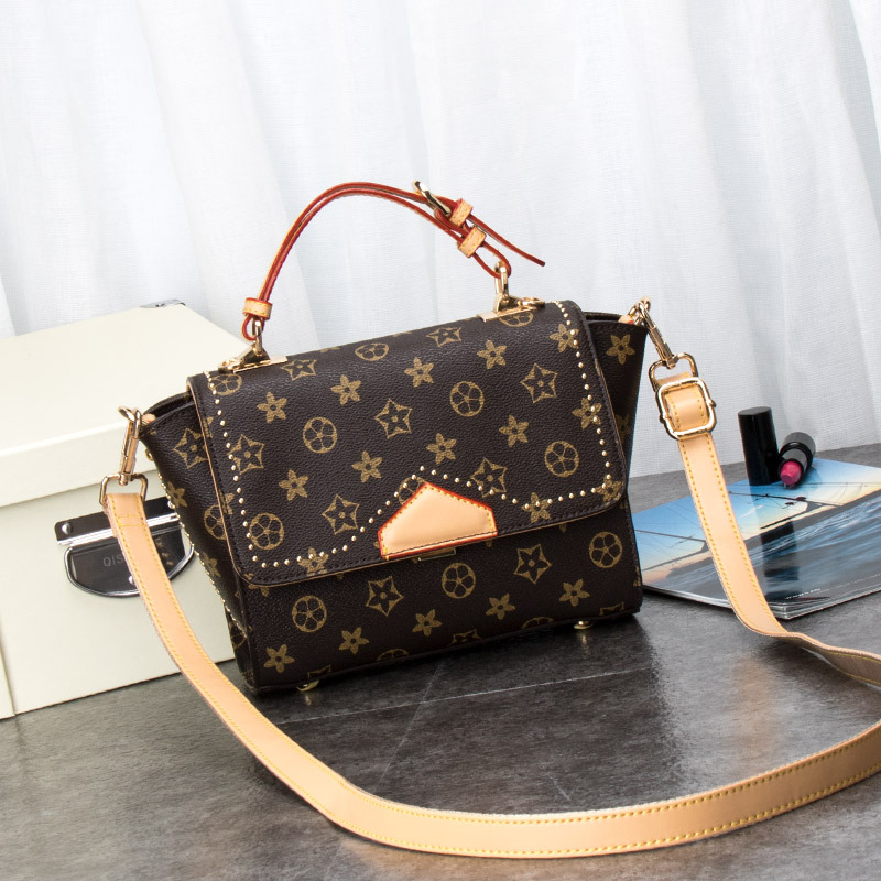 复古包包女大容量洋气最新款,复古品牌女包包